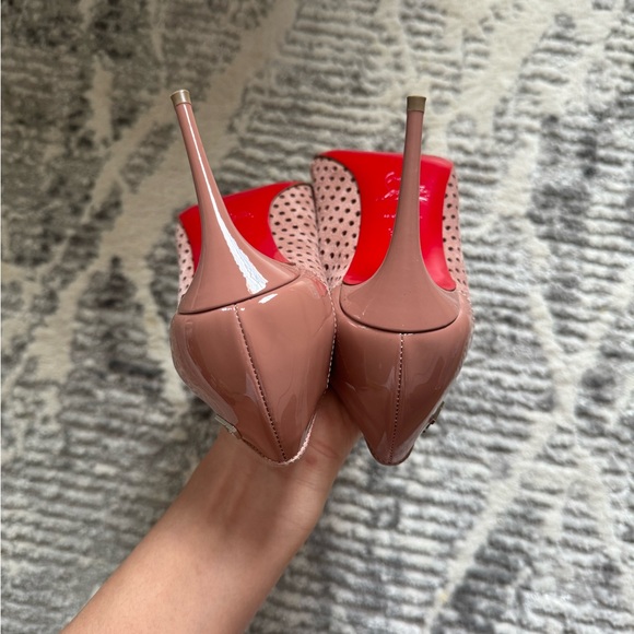 Christian Louboutin Perforated Tan Heels - Picture 6 of 14